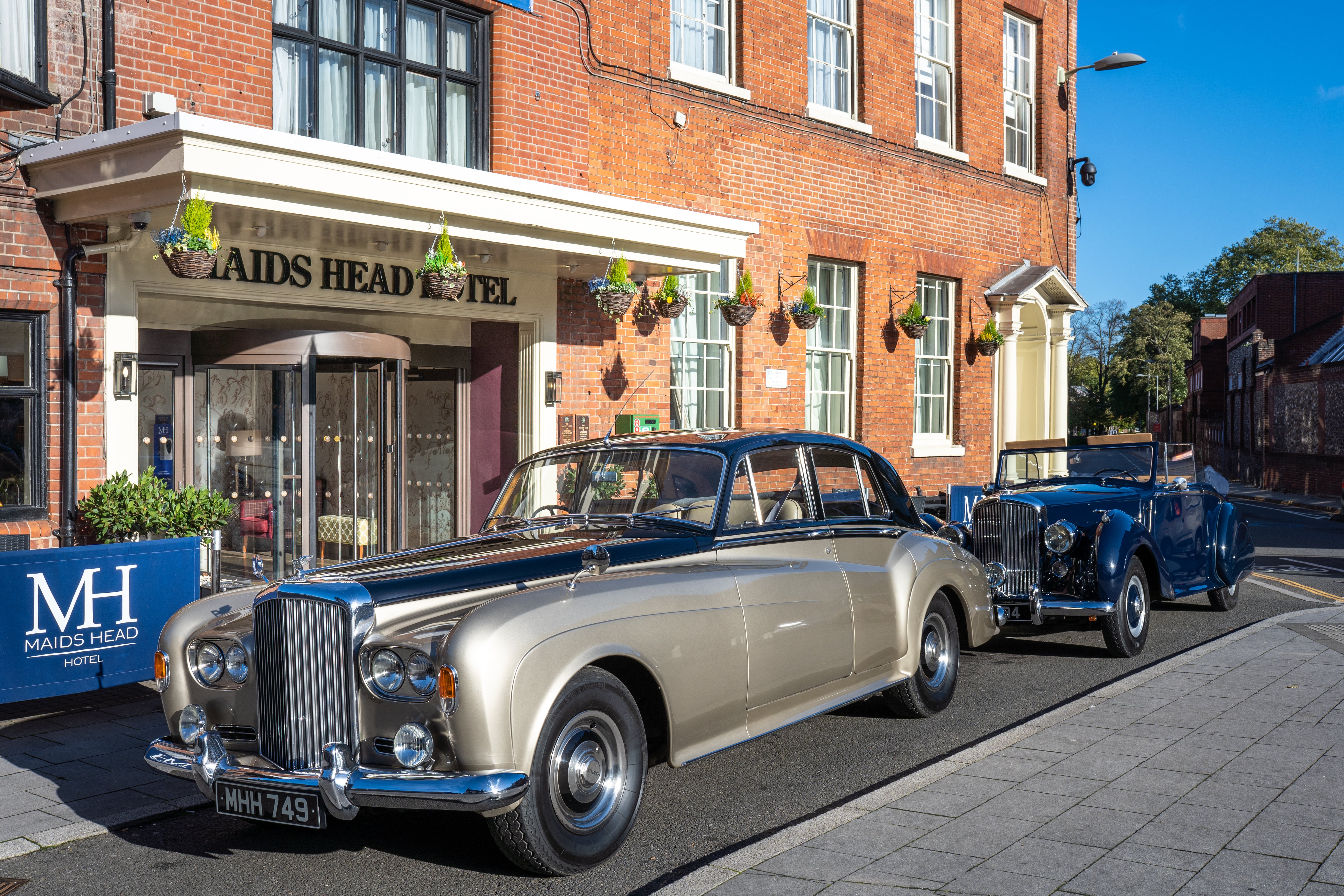 Maids Head Hotel with Bentleys - Classic British Hotels