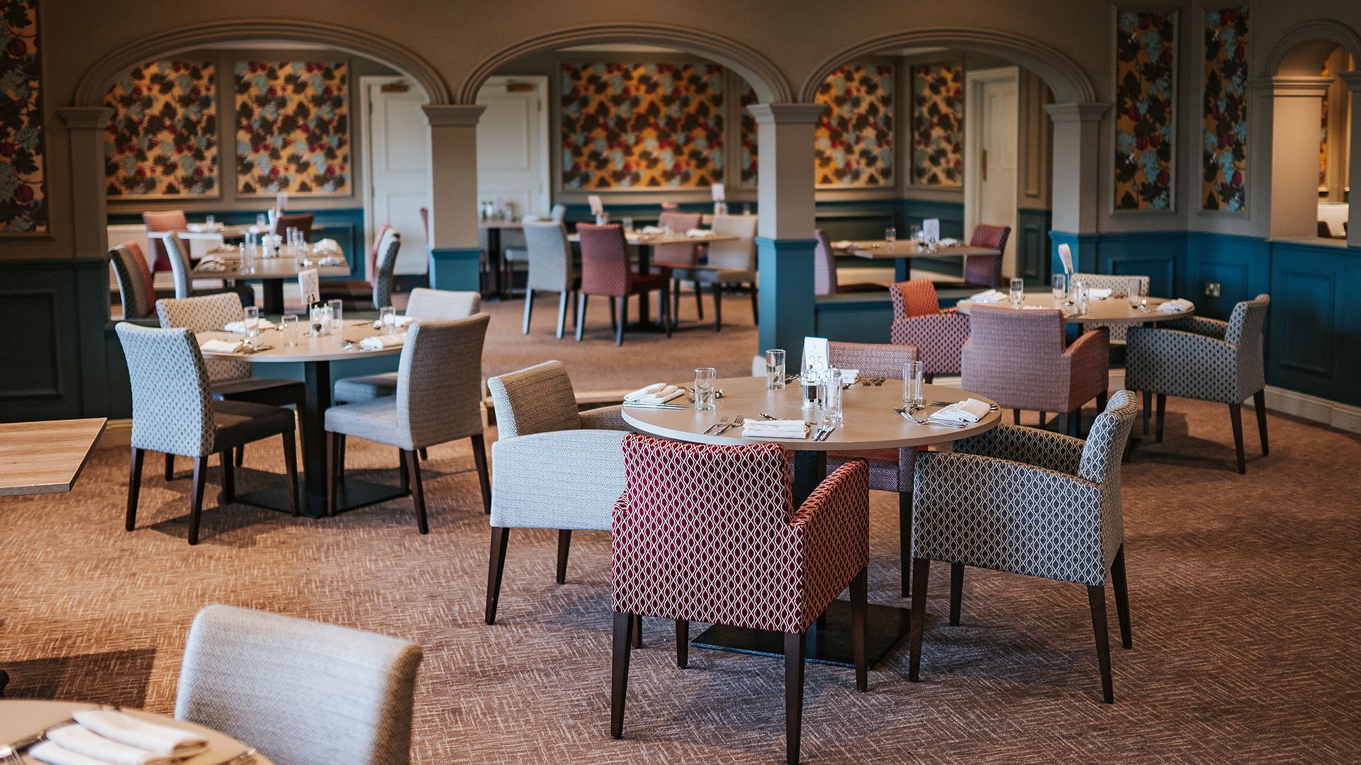 stoke by nayland hotel golf spa, suffolk, lakes restaurant