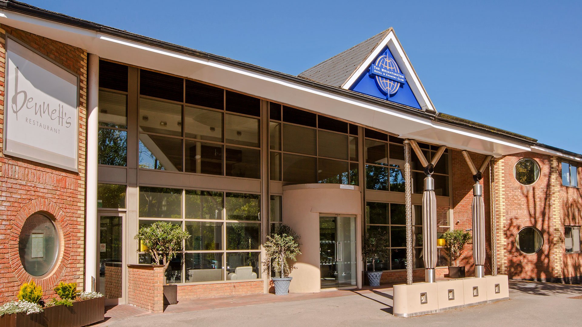 Wrightington hotel spa, Wigan, exterior view - Classic British Hotels