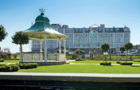 View of the hotel across the gardens - Hythe Imperial Hotel, Spa & Golf Club - Kent