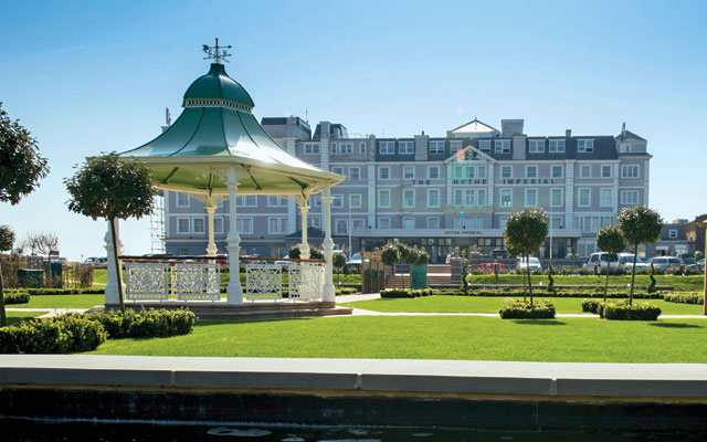 View of the hotel across the gardens - Hythe Imperial Hotel, Spa & Golf Club - Kent