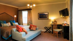 Quays feature double room - Hatherley Manor Hotel & Spa, Cotswolds