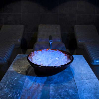 Ice fountain and heated loungers - Hatherley Manor Hotel & Spa, Cotswolds