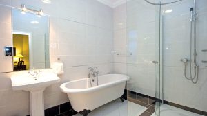 Bathroom in a Standard room - The Imperial Hotel, Llandudno