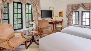 Standard twin room with sitting area - Nailcote Hall Hotel, Warwickshire