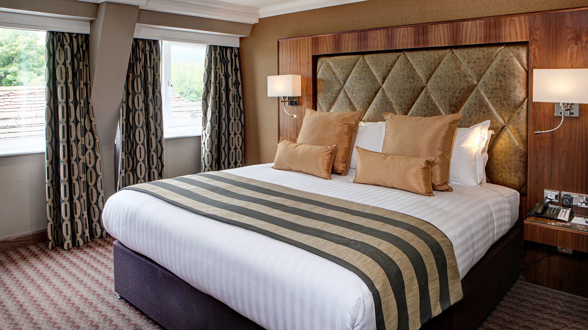 Executive double room - Donnington Manor Hotel, Sevenoaks