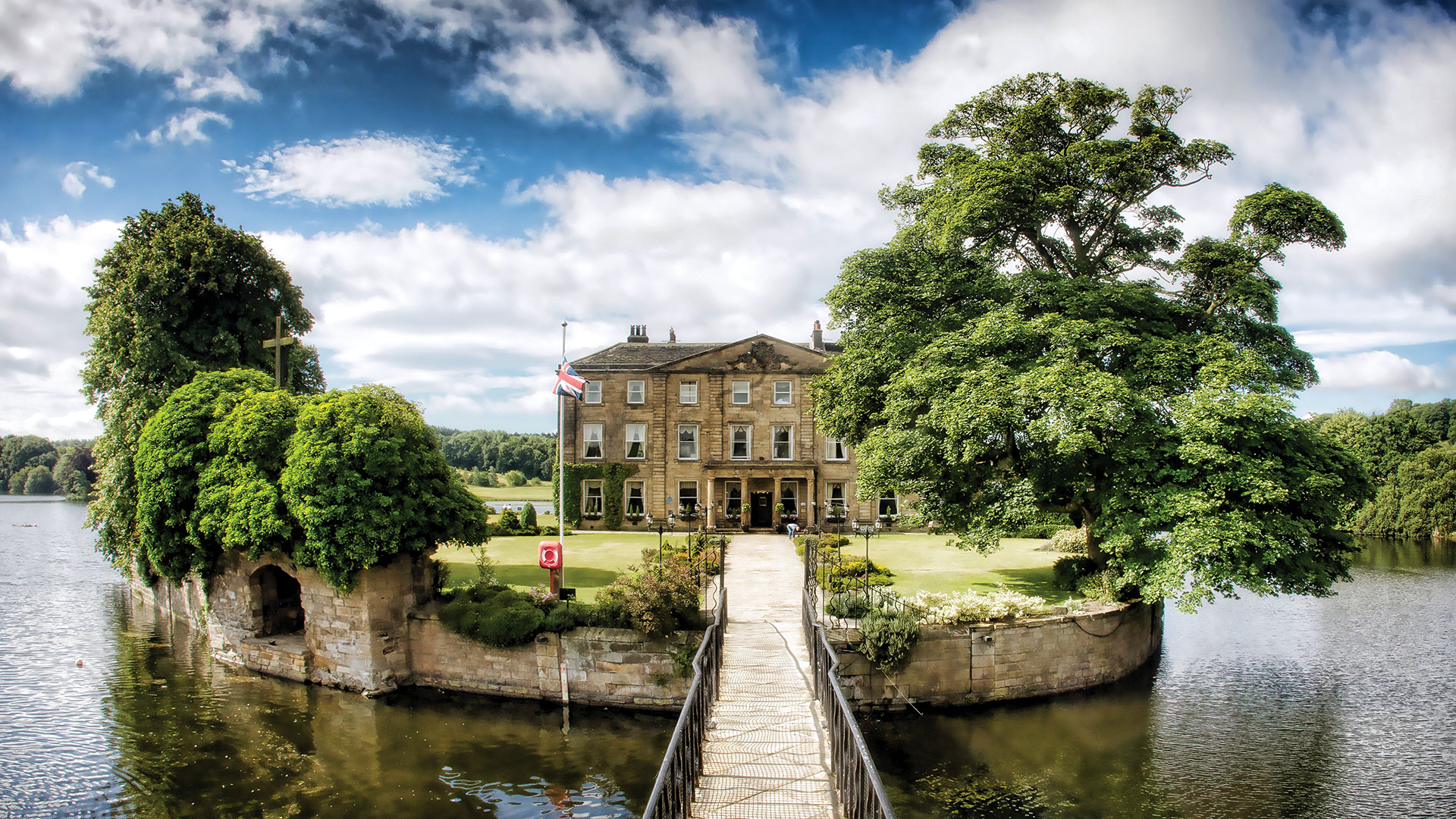 Walton Hall - Waterton Park Hotel, Wakefield