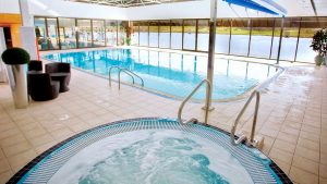 Indoor pool with views of the lake - Waterton Park Hotel, Wakefield