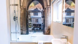 Bathroom in an Executive Room - Maids Head hotel, Norwich