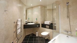 Bathroom - Stoke by Nayland Hotel, Golf & Spa