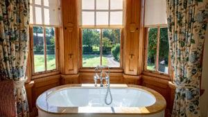 Bathroom of a Deluxe Double Room - The Jockey Club Rooms, Newmarket