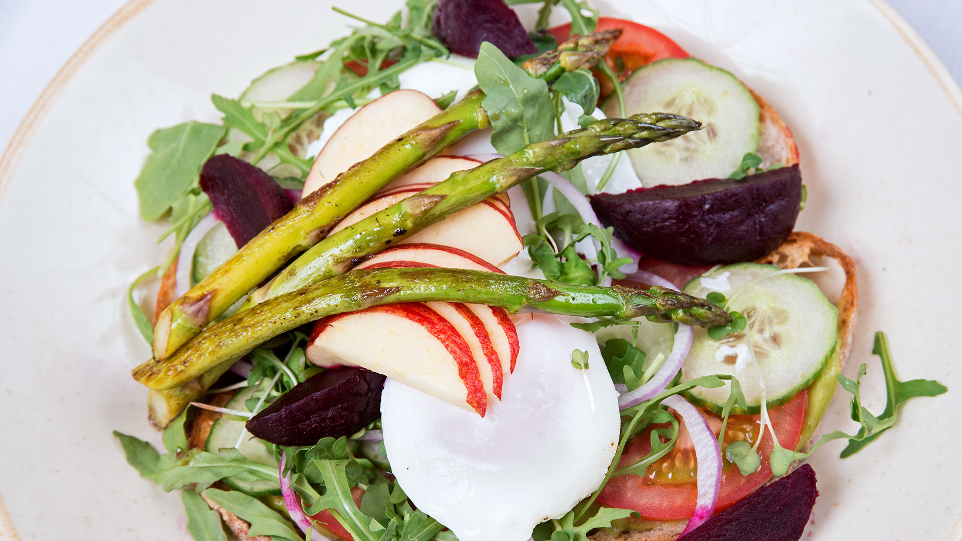 Dining at Spencer's Bar & Brasserie at the Metropole Hotel