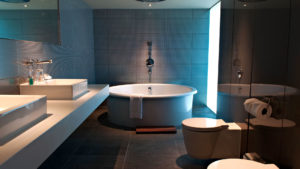 The bathroom of a Luxury Seaview room - The Midland, Morecombe