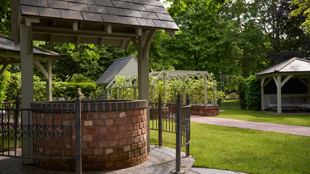 fairlawns hotel spa, walsall, garden