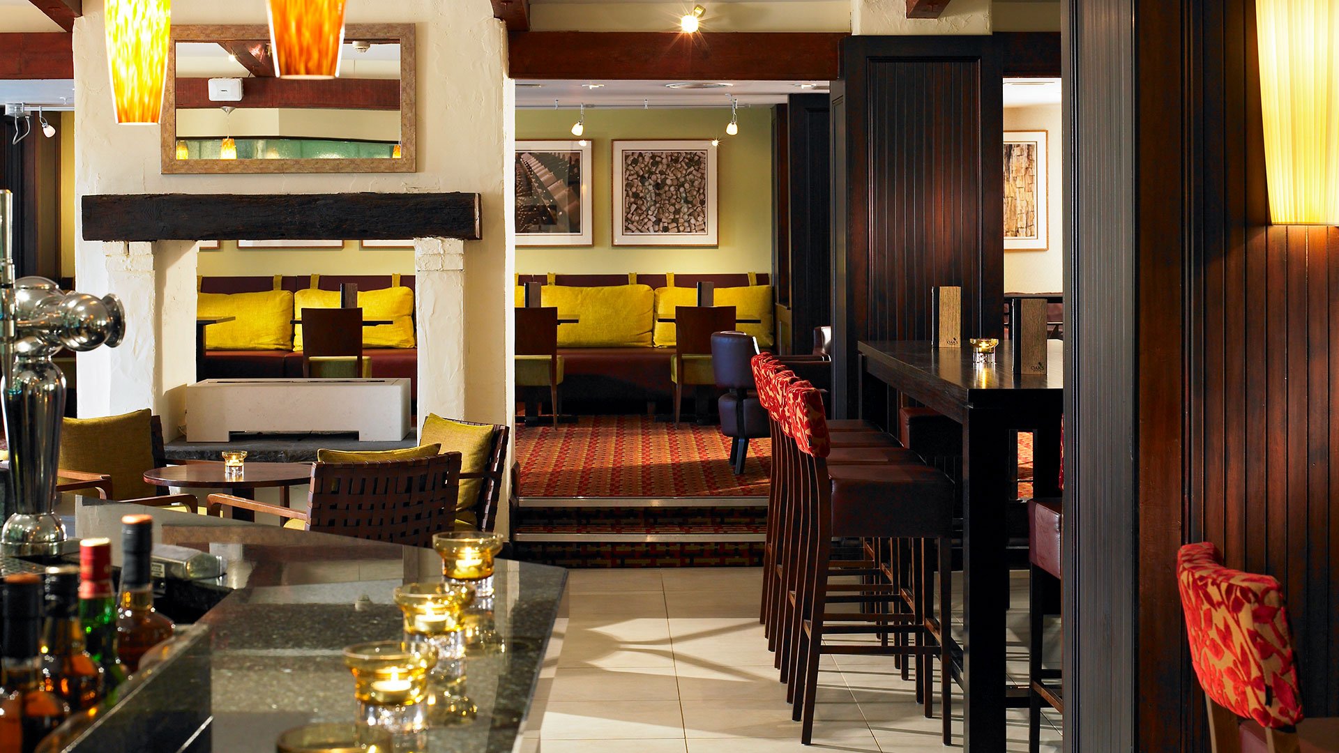 Bar at Forest of Arden Hotel, Birmingham Meriden