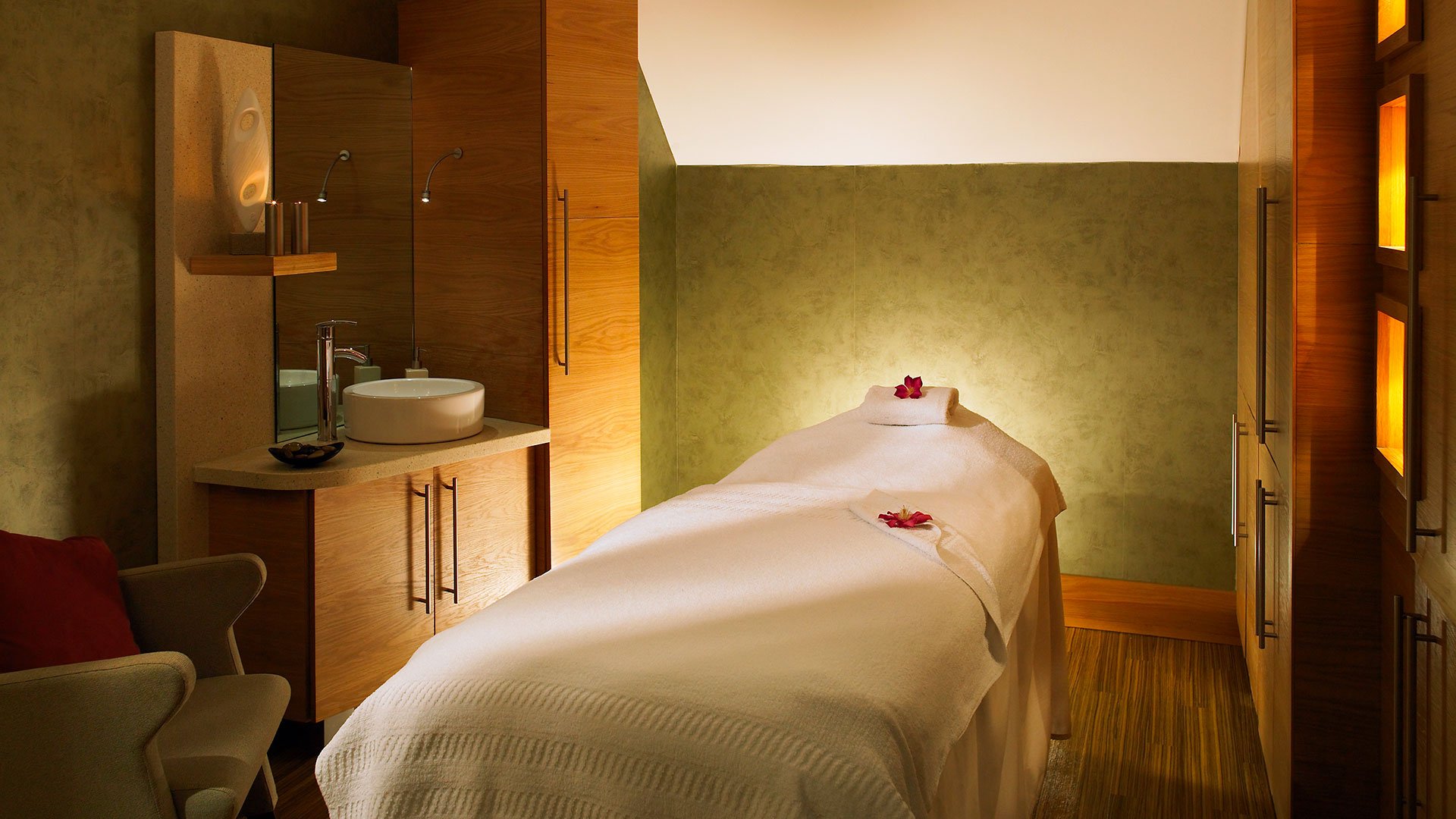 Spa treatment room at Forest of Arden Hotel, Birmingham Meriden