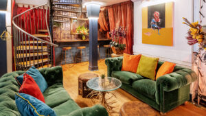 Lower deck bar view, berkeley squar hotel, Bristol - Classic British Hotels